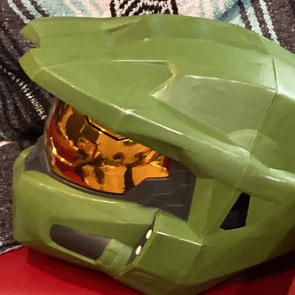 COPY - Halo master chief helmet.
